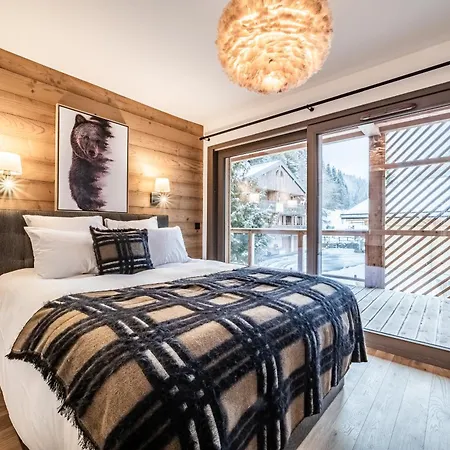 Chamoisine, - By Emerald *