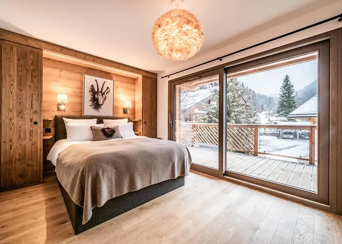 Chamoisine, - By Emerald 公寓 *